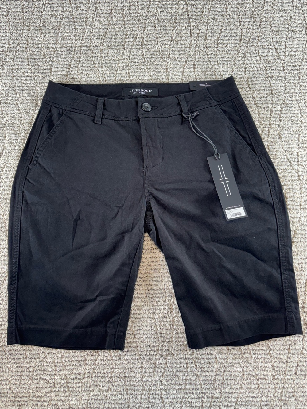 NWT‎ Liverpool Women’s Size 2/26 Black Chino Shorts